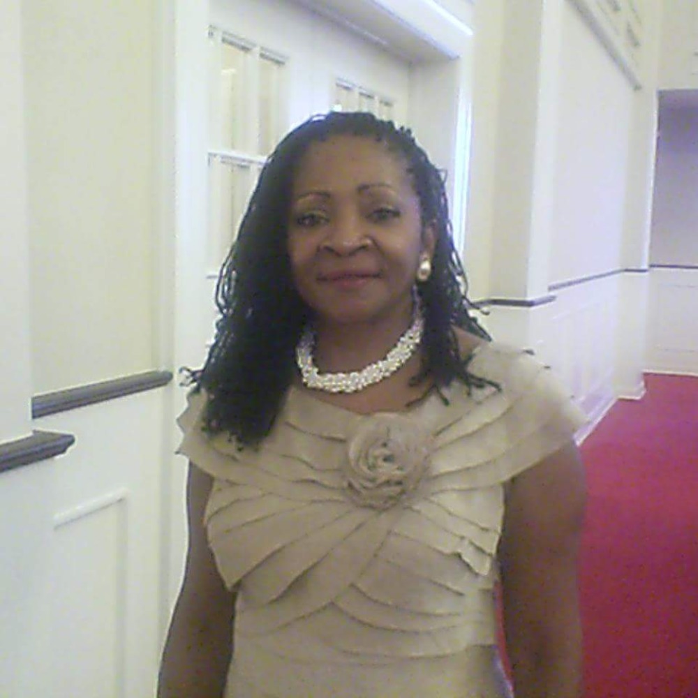 Meet your Posher, Cynthia